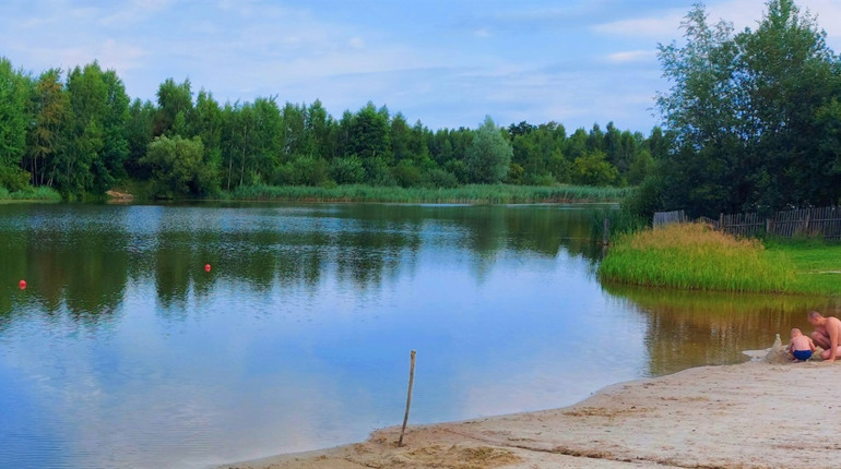 У Львівській області є 15 безпечних місць для купання: який стан локацій на Дрогобиччині