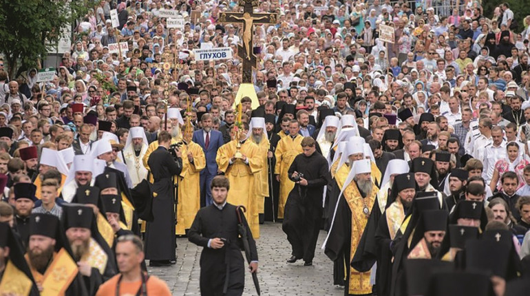 Отець Володимир Савійський з Приморська взяв участь у Всеукраїнській хресній ході