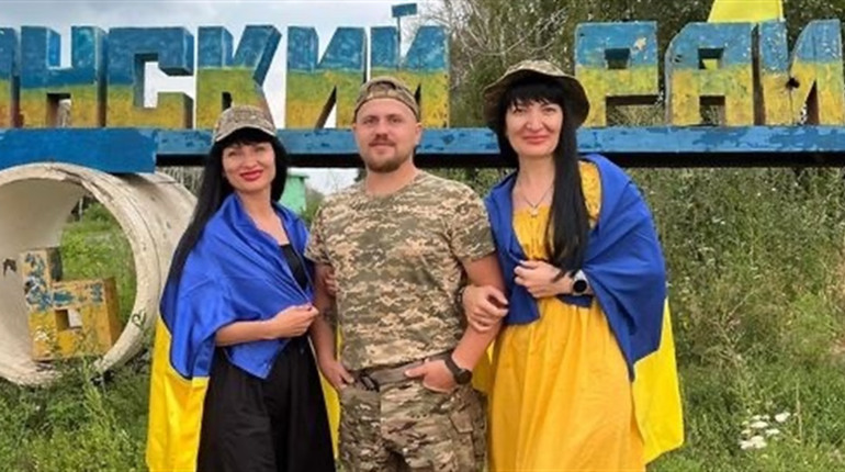 Волонтерки об’єднуються заради допомоги військовим