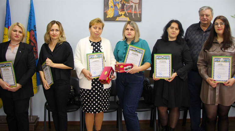 З нагоди професійного свята відзначені нетішинські працівники соціальної сфери