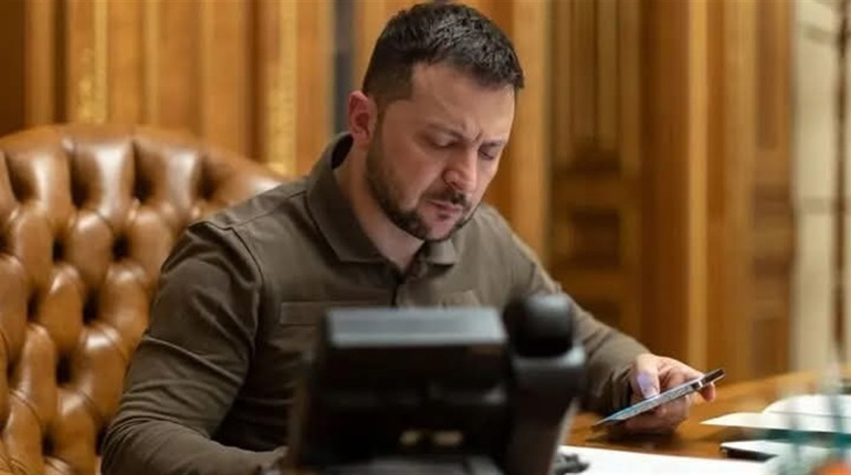 Американці хочуть, щоб український президент пішов у відставку