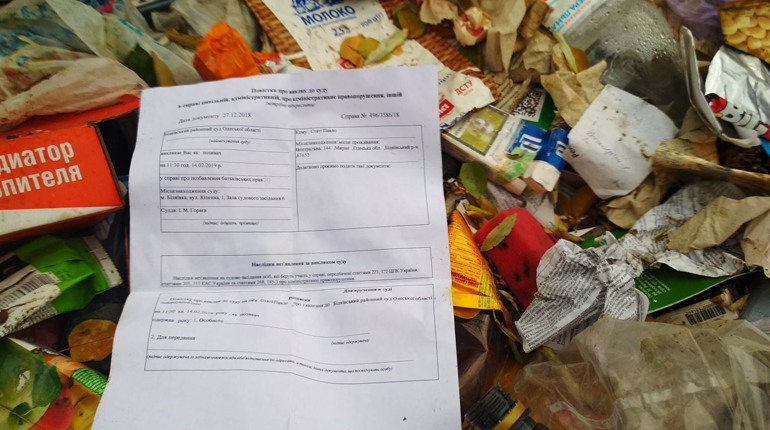 Сміття інколи говорить: або як жителі Мирного борються за чисте село, і про що їм ще варто пам’ятати