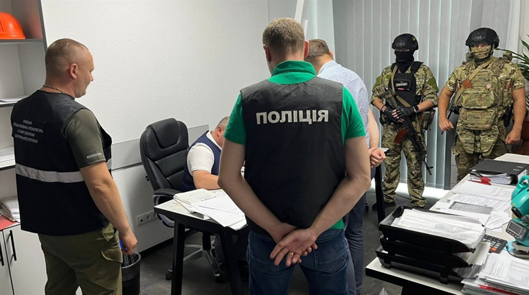 Афера на мільйон: директор фірми нажився на будівництві укріплень на Сумщині (відео)