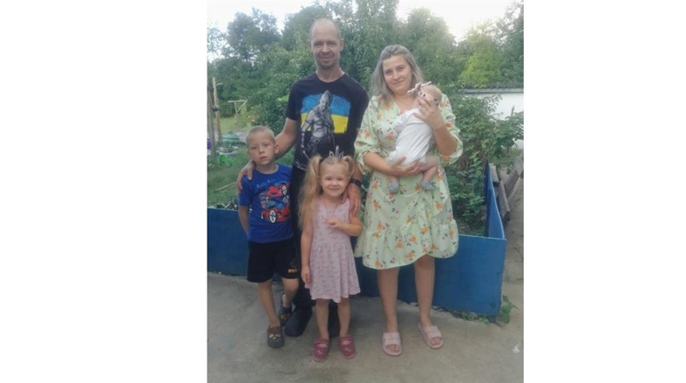 У сім’ї фронтовика Максима Форуженка з Бобрика Другого поповнення - уже охрестили донечку Мію