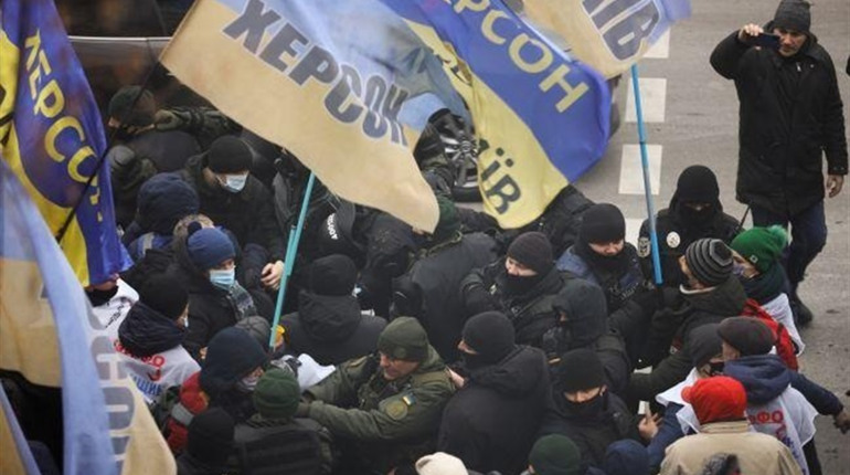 Херсонські підприємці побились зі столичною поліцією