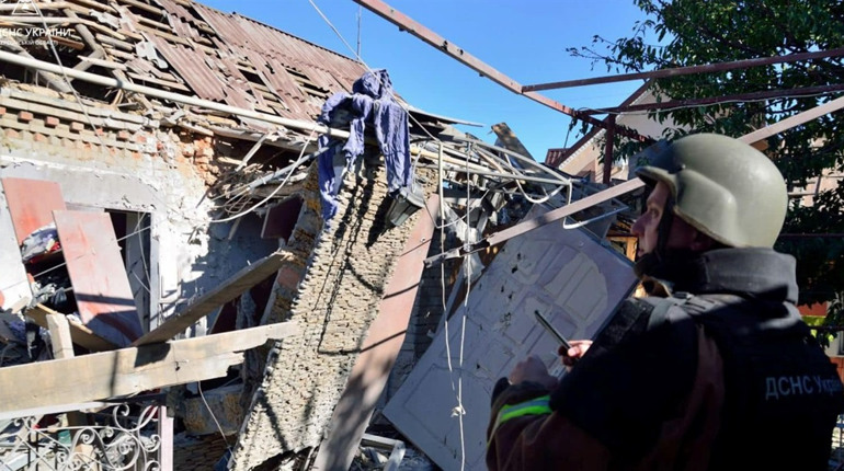 15 жовтня російські окупанти 97 разів обстріляли Херсонщину: одна людина поранена