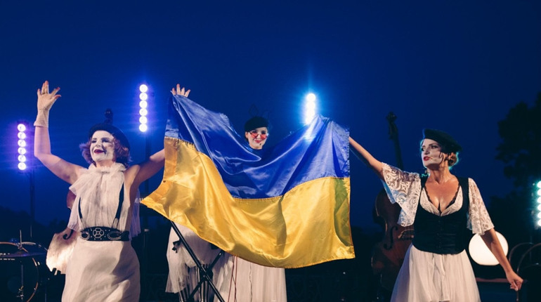 Як висвітлювали Dream Gogol Fest у Херсоні всеукраїнські медіа: ми зробили добірку цікавого