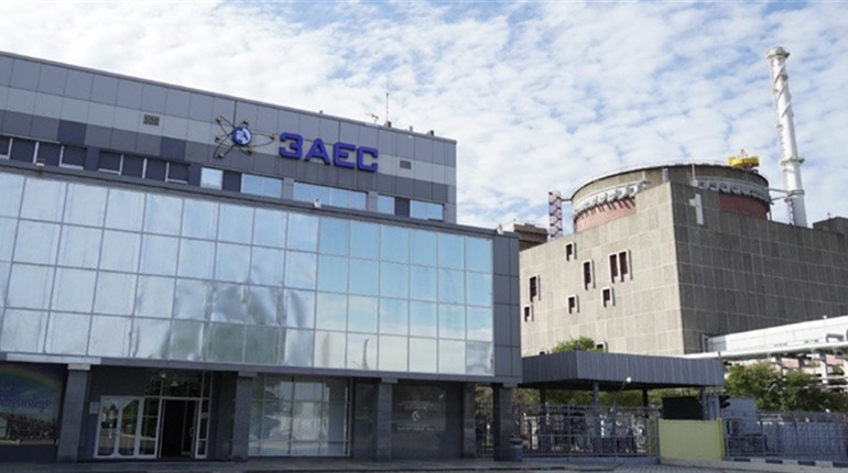 На Запорізькій АЕС прогриміло понад десяток потужних вибухів