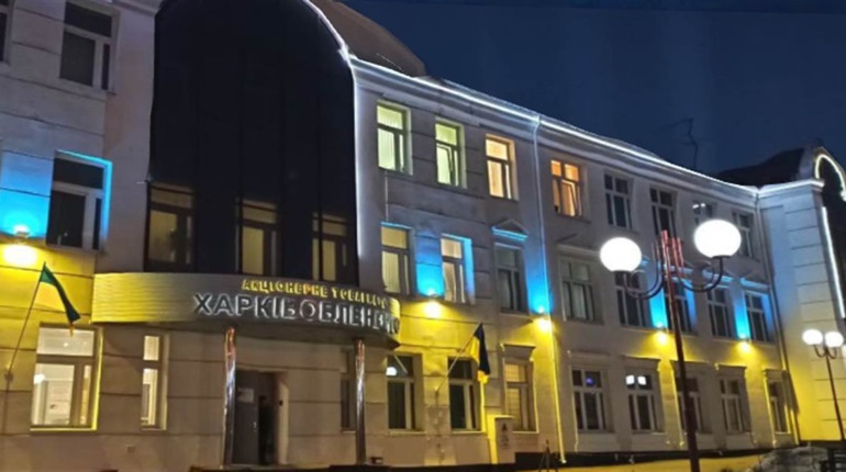 Віялових відключень у Лозовій немає, а світло зникає. Як дізнатися про відновлення електропостачання