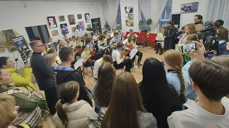 «Обмін неймовірною енергетикою»: Алла та Андрій Скакуни стали амбасадорами Вінграновський ART FEST