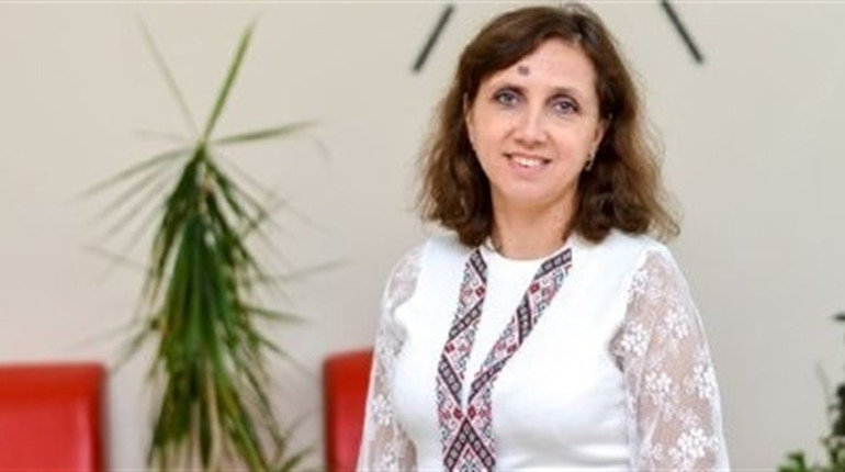Ірина Пожималова з Жовтих Вод створює автентичні українські прикраси з бісеру