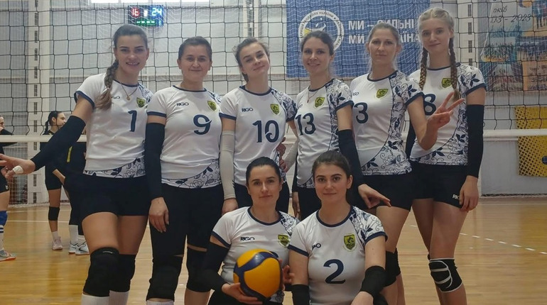 «Поличанка» виграла групу Б: впевнена перемога і курс на півфінал