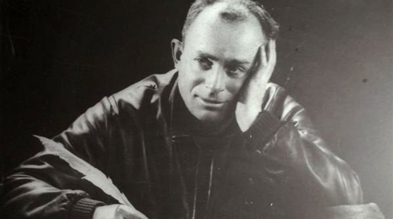 «Співати — це обов’язково, як дихати». Хто такий Остап Вишня та як він пов’язаний з Херсонщиною