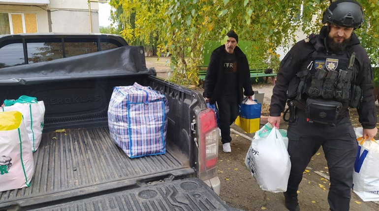 Поліція вивозить цивільне населення з Куп’янщини в безпечні місця: евакуйовано ще 75 людей