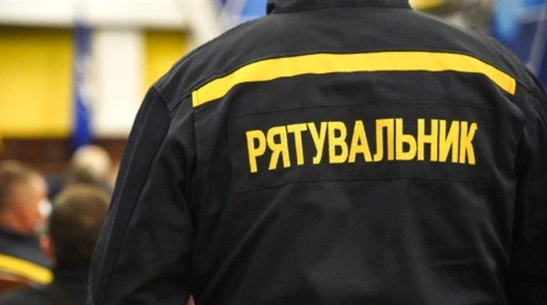 На Черкащині сталася пожежа: семеро людей евакуювали
