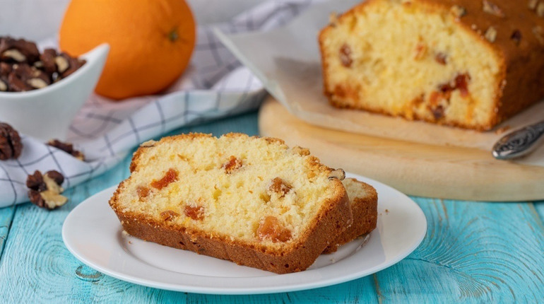 Рецепт дня: апельсиновий кекс із курагою