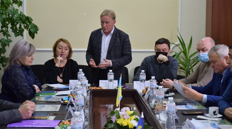Діалог: у Біляївці з сусідніми громадами вирішували, як разом зробити Біляївську лікарню спроможною