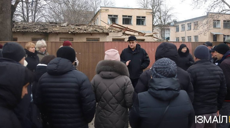 Ізмаїльській міський голова Андрій Абрамченко зустрівся із постраждалими мешканцями міста