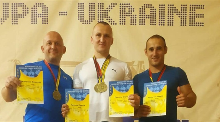 Нетішинець Олексій Ткаченко став одним з найкращих стронгменів України