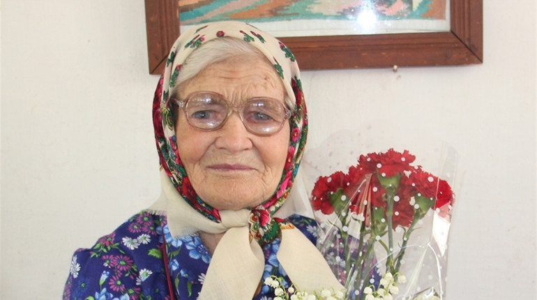 Як дожити до дев’яносто п’яти років: поради від найстаршої жительки Дружелюбівки