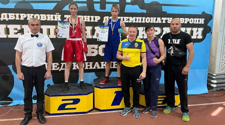 Нетішинка Мирослава Єфремова виборола золото чемпіонату України з боксу серед юнаків та дівчат