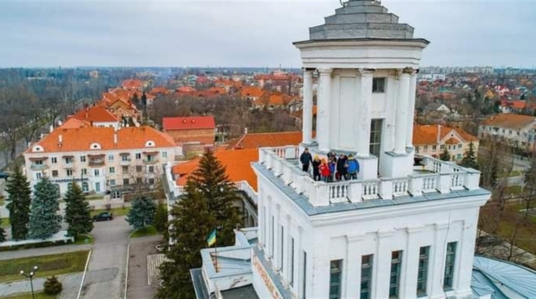 Оборонців з Новокаховської громади відзначають за мужність і відданість Україні