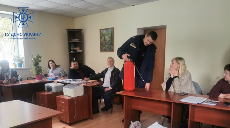 Кременецькі рятувальники і правила безпеки в організаціях: що рекомендують