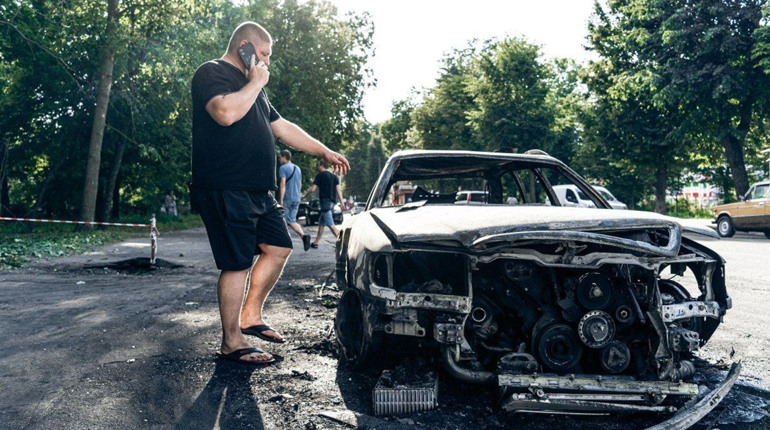 Жителі Глухова оговтуються від підступних ворожих ударів (відео)