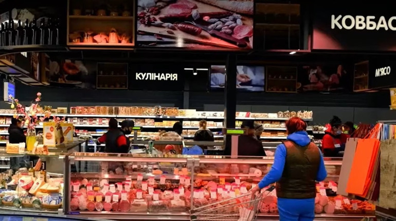 «Копійка» в Первомайську: 5 грудня — акційна пропозиція «Ціна одного дня» на чай, сосиски та інше