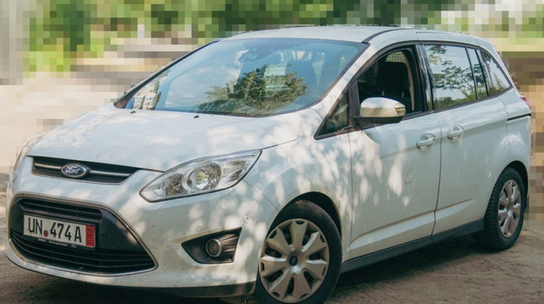 Куп’янські комунальники отримали від благодійників автівку та спецодяг
