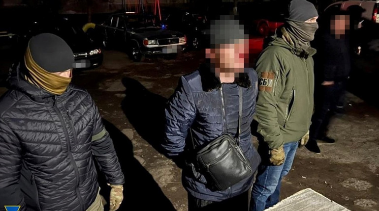 СБУ затримала колишнього охоронця російської катівні, яка діяла під час окупації Херсона