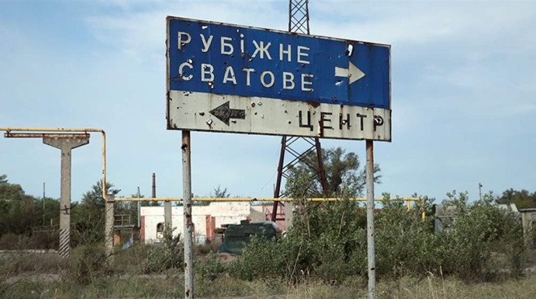 На Луганщині неспокійно: окупанти кажуть про обстріл Сватового, місцеві чули вибухи у Рубіжному