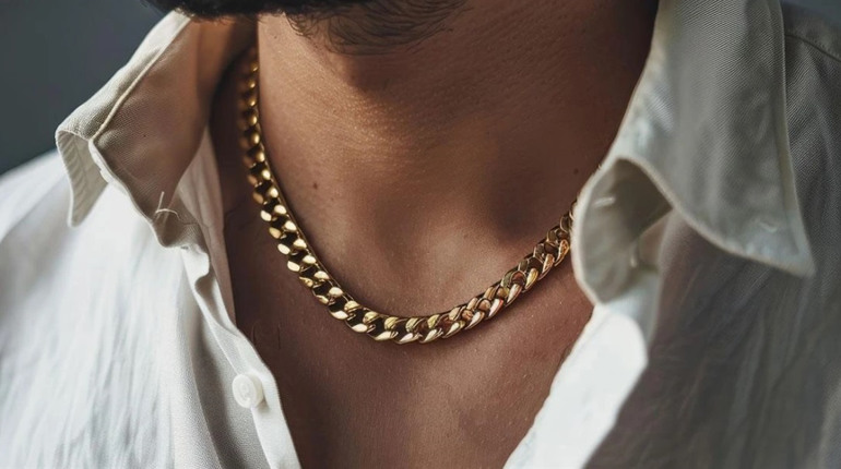 Чоловічі срібні ланцюжки: як обрати довжину та ширину під свій стиль