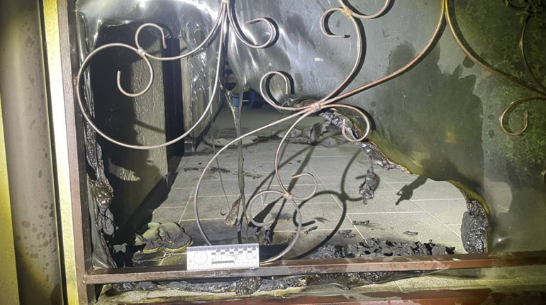 На Хмельниччині чоловік підпалив квартиру колишньої дівчини: скільки років тепер проведе за ґратами