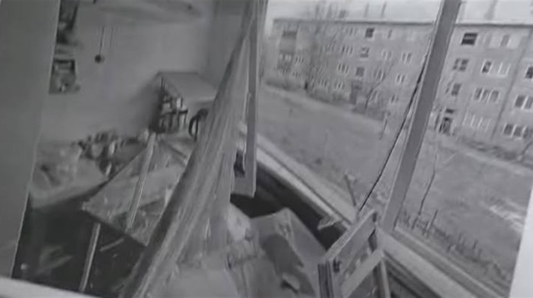 Без вікон та дверей. Як подати заяву на компенсацію зруйнованого житла в Добропіллі?