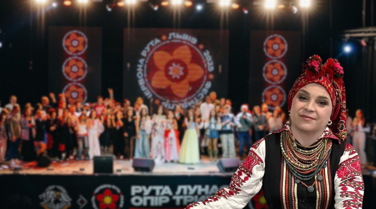 «Пісня звучить із серця»: солістка із Сарн виступила на фестивалі «Червона рута»