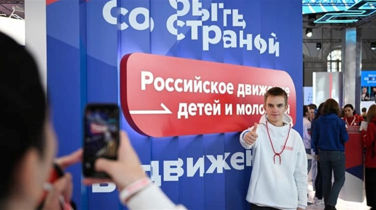 Кремль не терпить "інакомислячих". На Луганщині росіяни затримують неповнолітніх за іншодумство