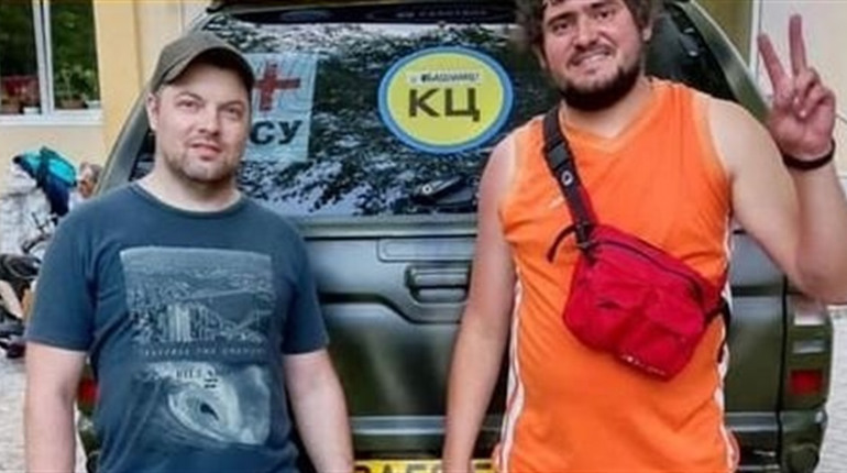 "Привезли свою дитину в одній білизні! Бо в них все згоріло", - історія Михайла Дьоми із Жовтих Вод