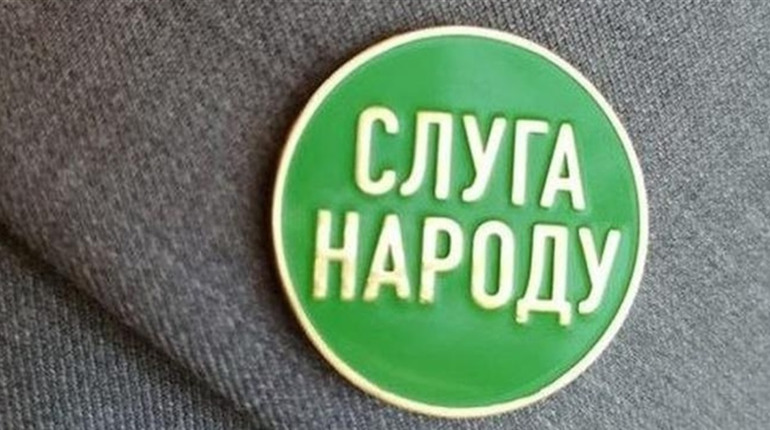 Керівництво міського осередку «Слуги народу» у Фастові хоче замінити члена виконкому