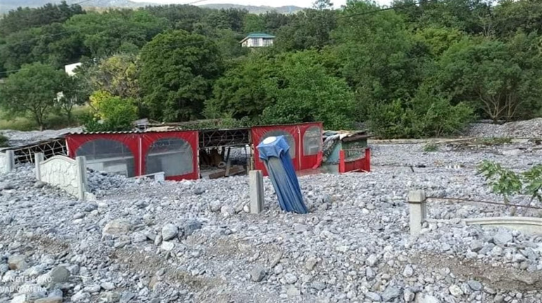 В Ялті майже повністю відновили подачу комунальних послуг, але подекуди ситуація критична