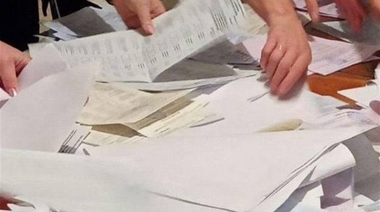 «Домалювали» протоколи виборів