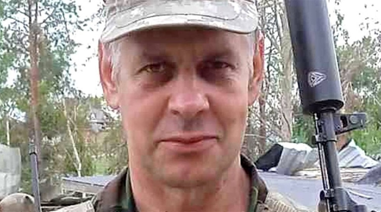Дмитрівська громада втратила Героя: загинув старший сержант Віктор Савченко
