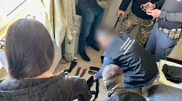 На Одещині чоловік привіз з зони бойових дій арсенал вибухівки та боєприпасів і продав