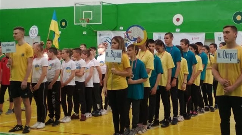 У Рівному на змаганнях «Олімпійське лелеченя» команда із Вараша посіла друге місце