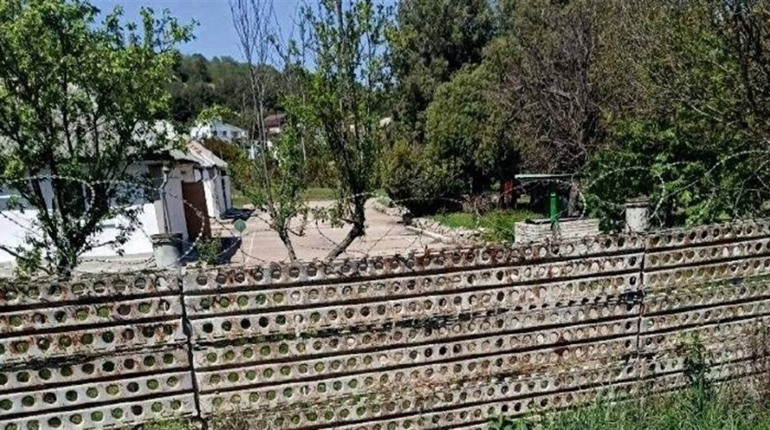 Окупанти вивезли військову техніку з військової частини у Севастополі