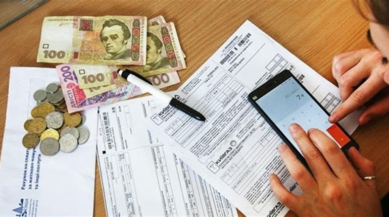 Чи може розраховувати на субсидію людина, яка втратила роботу у період дії воєнного стану