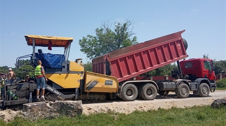 Які дороги на Калинівщині планують відремонтувати впродовж наступних трьох років