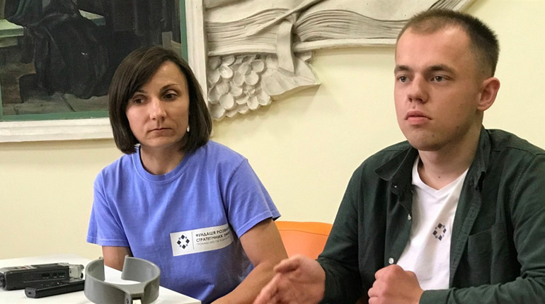 У підтримку збору для ЗСУ Михайло Новосад пішки здолає дорогу з Червонограда у Сокаль