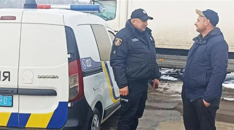 Кількість ДТП збільшується. Городоцькі поліціанти нагадали пішоходам правила дорожнього руху