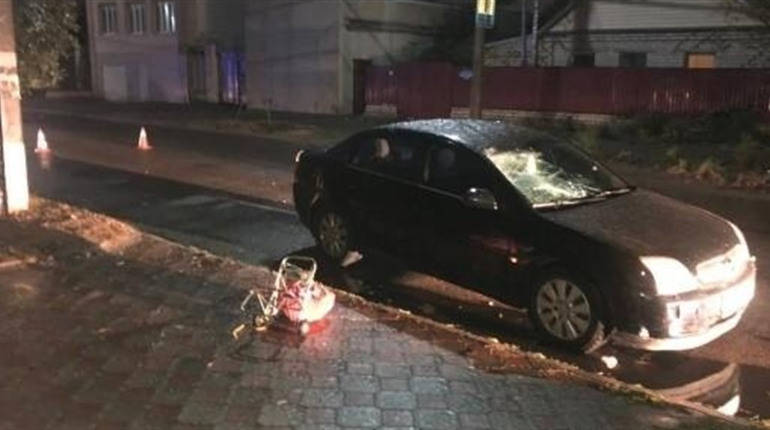В Херсоні поліція встановлює свідків ДТП по вулиці Качельній